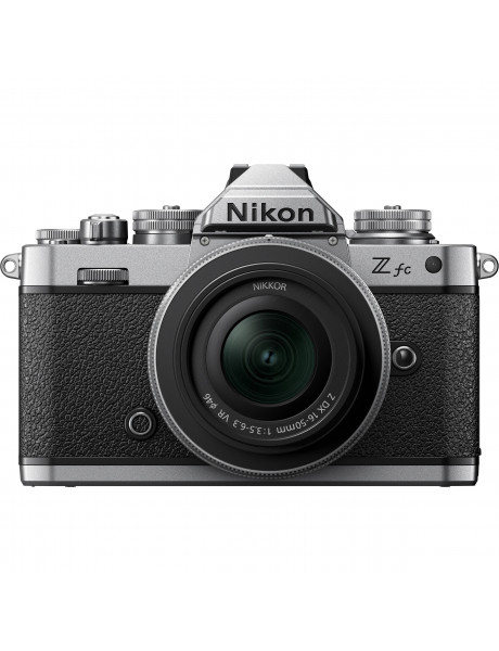 Nikon Z fc + NIKKOR Z DX 16-50mm f/3.5-6.3 VR (Silver)